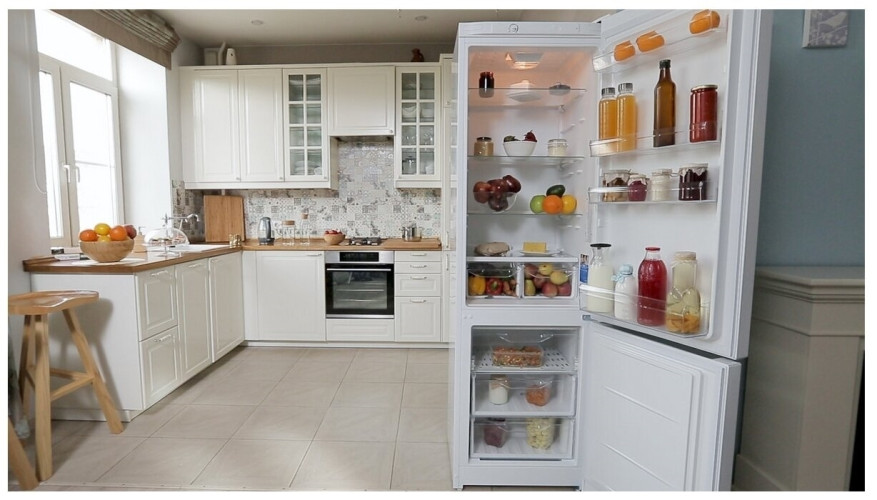 Холодильник Indesit DS 320 W