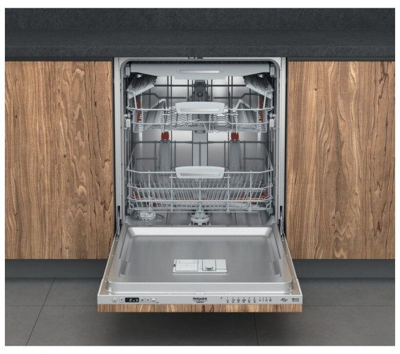 Посудомоечная машина Hotpoint-Ariston HIC 3O33 WF