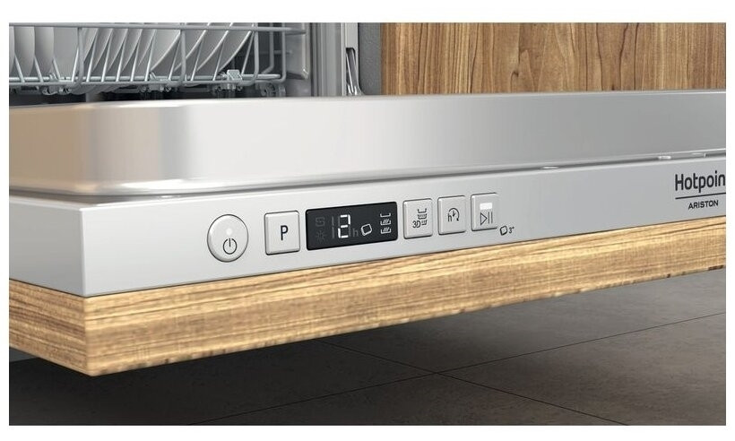 Посудомоечная машина Hotpoint-Ariston HIC 3O33 WF