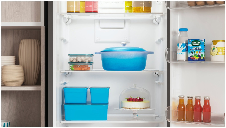 Холодильник Indesit ITS 4200 S