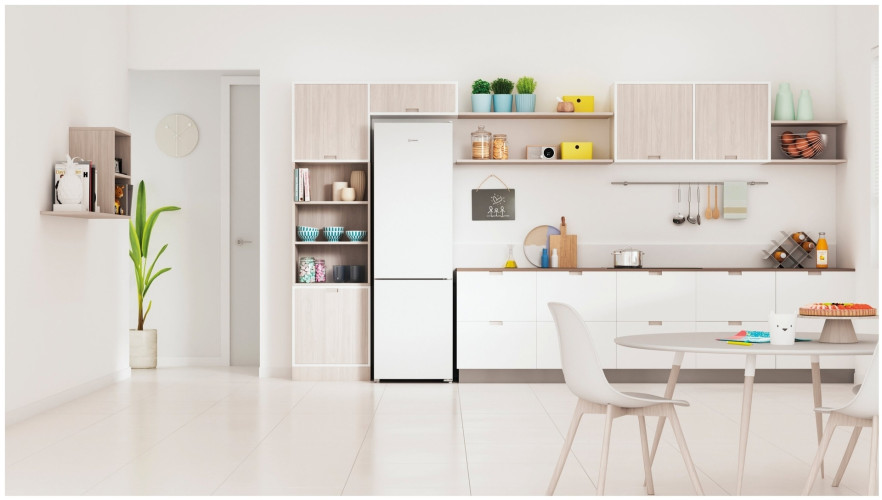 Холодильник Indesit ITS 4200 S