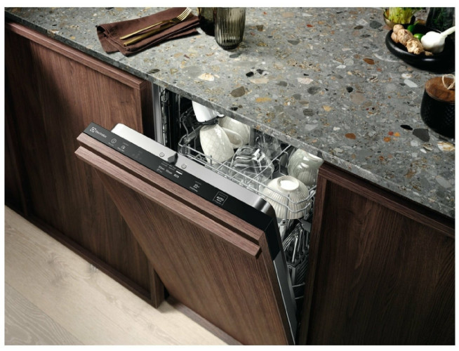 Посудомоечная машина Electrolux KEAD2100L