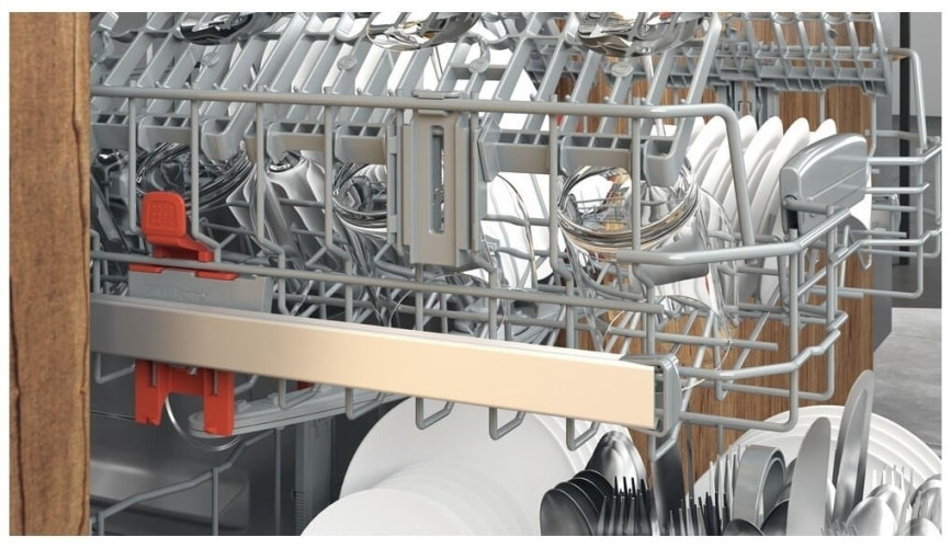 Посудомоечная машина Hotpoint-Ariston HI 5030 W