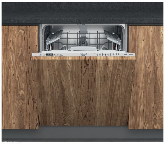Посудомоечная машина Hotpoint-Ariston HI 5030 W