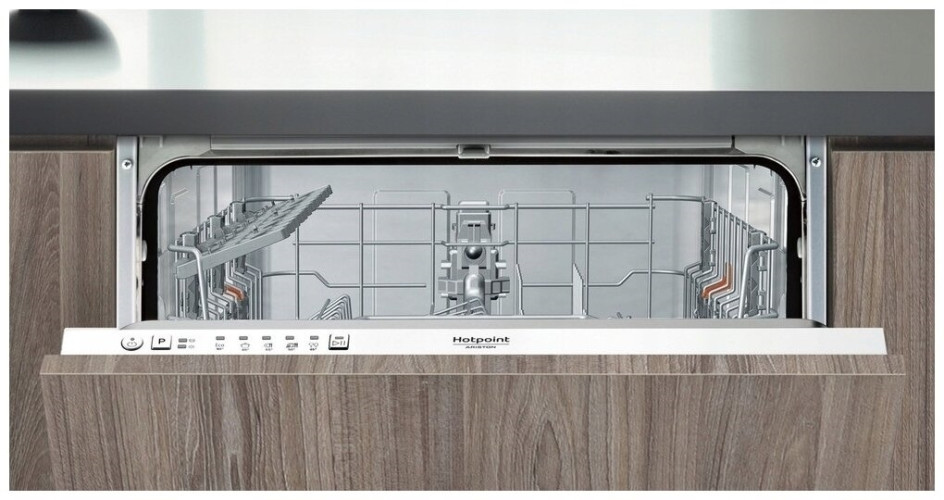Посудомоечная машина Hotpoint-Ariston HI 5030 W