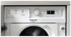 Встраиваемая стиральная машина Hotpoint-Ariston BI WMHL 71283