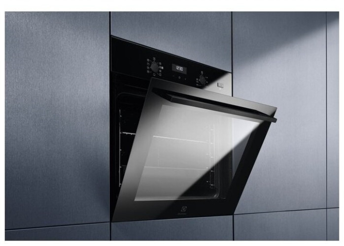 Электрический духовой шкаф Electrolux EOD 3C70 TK