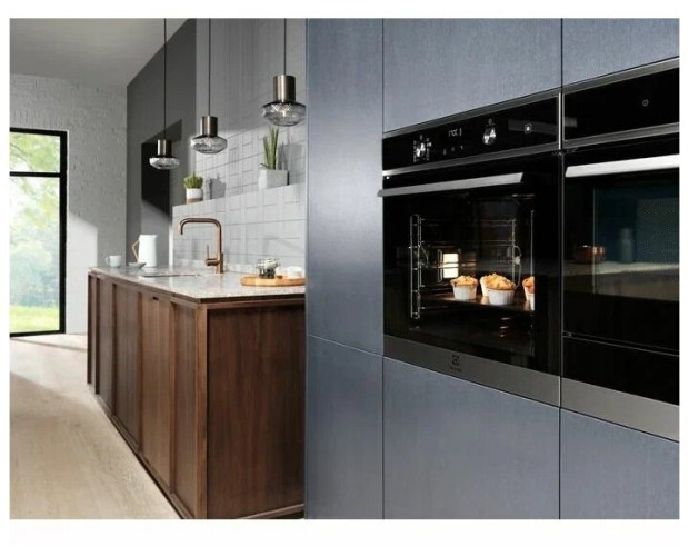 Электрический духовой шкаф Electrolux EOD 3C70 TK