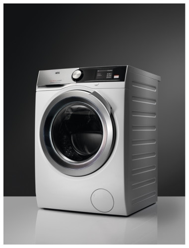 Стиральная машина AEG L 9FEA69S