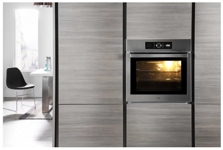 Электрический духовой шкаф Whirlpool AKZ9 6220 IX