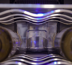 Винный шкаф Dunavox DX-119.386DB