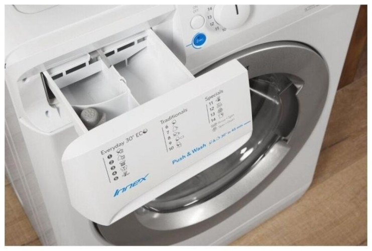 Стиральная машина Indesit BWSA 51051 1