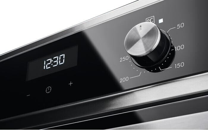 Электрический духовой шкаф Electrolux EOD5H70BX