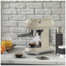 Кофеварка рожковая Smeg ECF01CREU