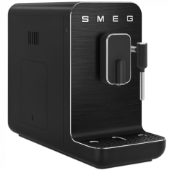 Кофемашина Smeg BCC02FBMEU