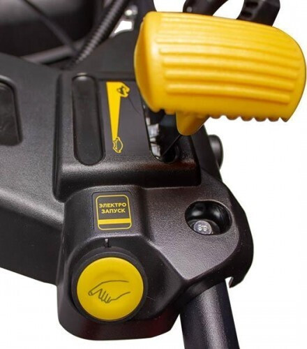 Газонокосилка бензиновая CHAMPION LM 5346 E