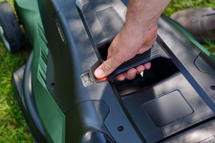 Газонокосилка электрическая BOSCH AdvancedRotak 660