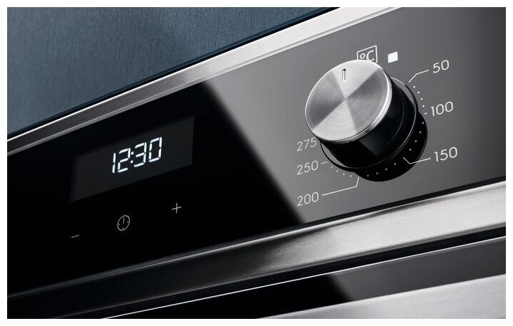 Электрический духовой шкаф Electrolux EOC 5E70 X