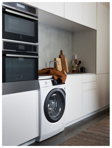 Стиральная машина Electrolux EW7WR4684W