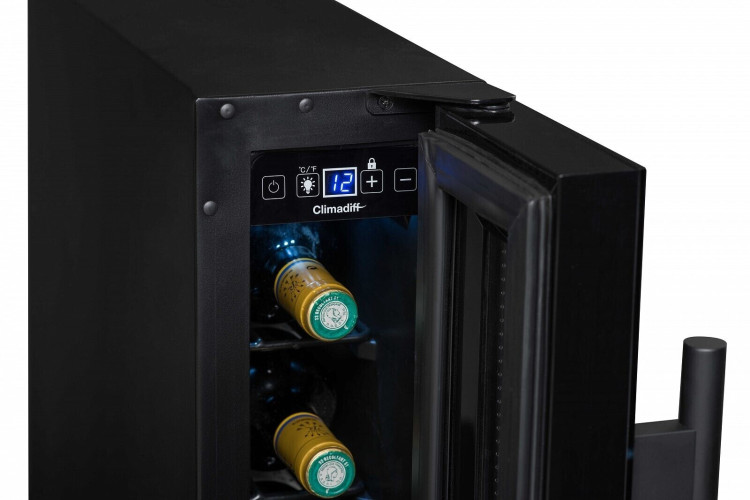 Винный шкаф IP Industrie DE 2402 CF X