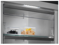 Морозильная камера Electrolux LUT 7ME28 X2