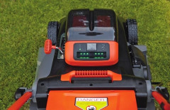 Газонокосилка аккумуляторная Black&amp;Decker Power Command (CLM5448PC2-QW)