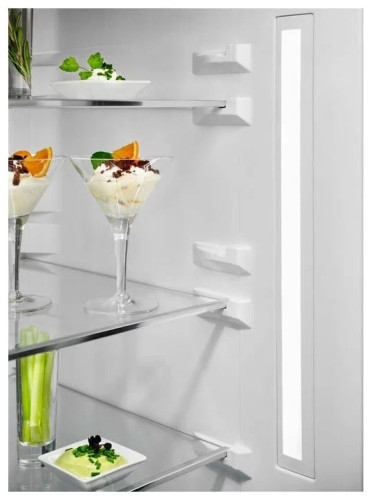 Холодильник Electrolux RNT 7ME34 K1