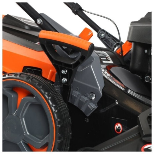 Газонокосилка бензиновая PATRIOT PT 53 LSI Premium