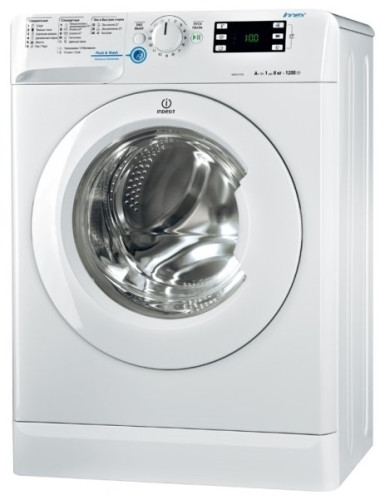 Стиральная машина Indesit NWK 8128