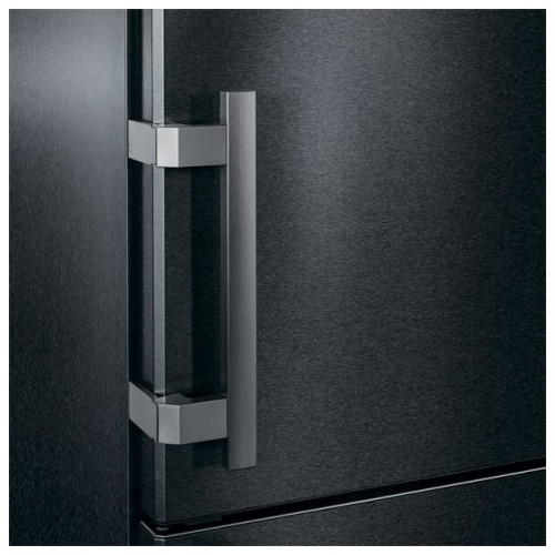 Холодильник LIEBHERR CNbs 3915