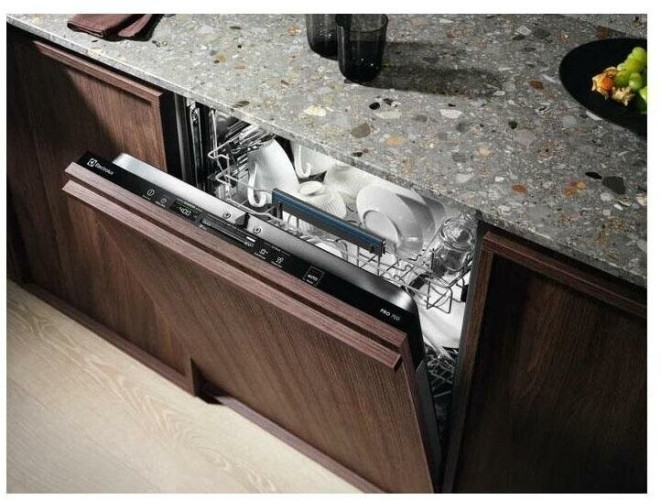 Посудомоечная машина Electrolux EES47310L