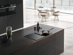 Индукционная варочная панель Miele KMDA 7473 FR-U Silence, черный