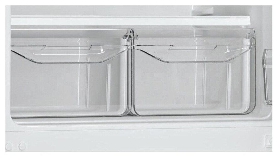 Холодильник Indesit DS 4160 S