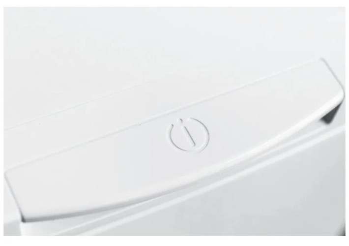 Стиральная машина Indesit BTWA 61052