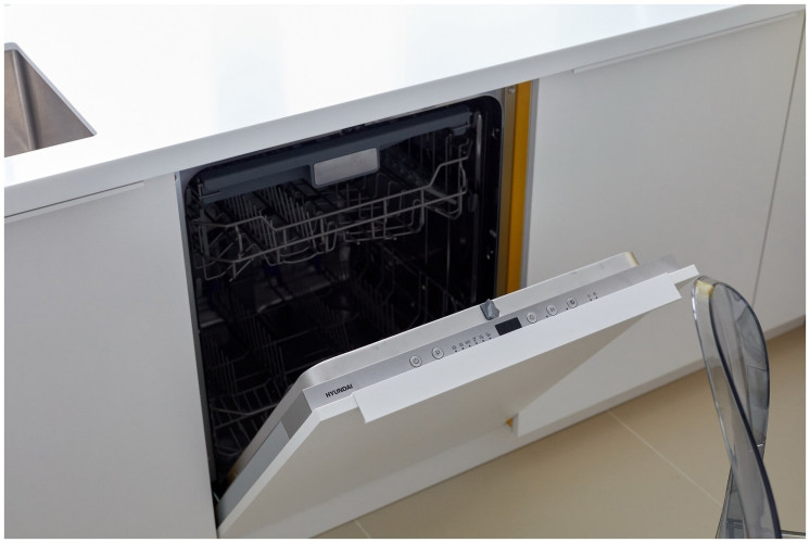 Посудомоечная машина Hyundai HBD 470