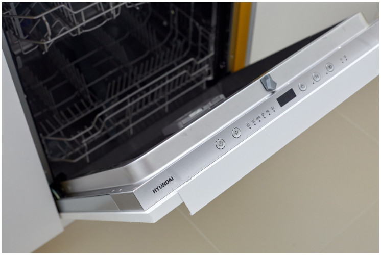 Посудомоечная машина Hyundai HBD 470