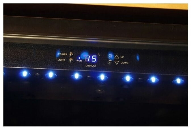 Винный шкаф IP Industrie CEXP 45 6 VU