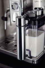 Кофемашина Saeco HD8858/01