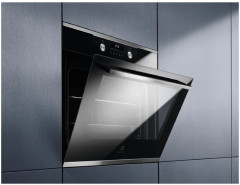 Электрический духовой шкаф Electrolux OKF 5C70X