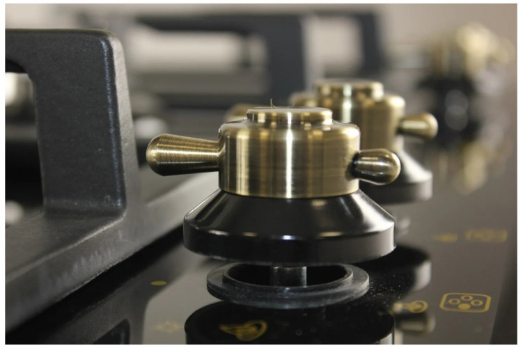 Газовая варочная панель Lex GVG 643C BL