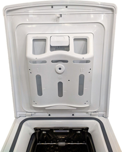 Стиральная машина Kraft TCH-UMD8304W