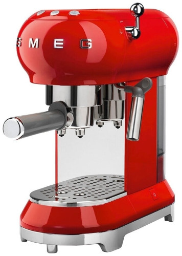 Кофеварка рожковая Smeg ECF01RDEU