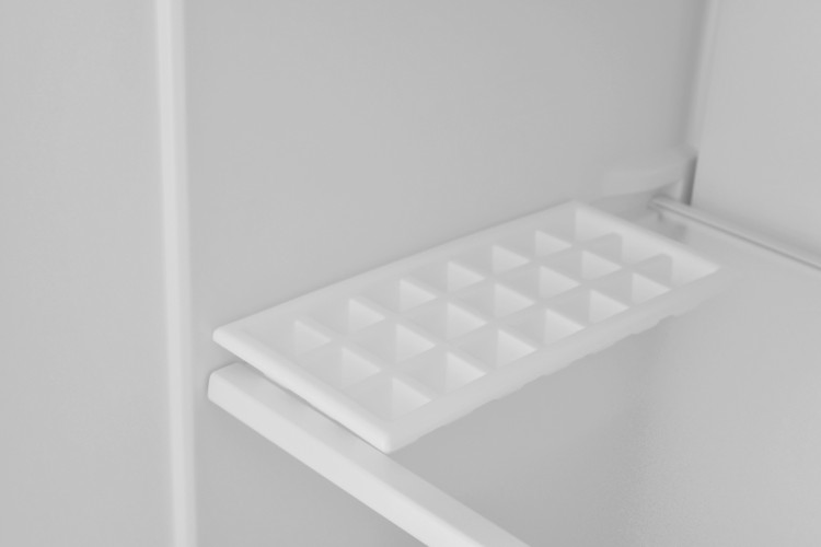 Холодильник ZUGEL ZRF1851X