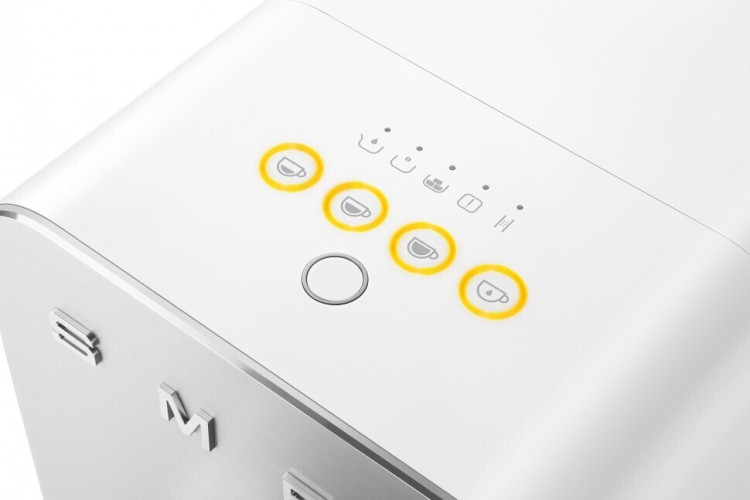 Кофемашина Smeg BCC01WHMEU