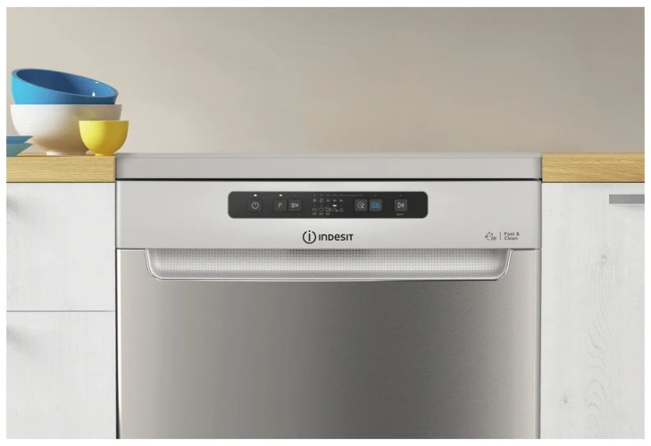 Посудомоечная машина Indesit DFC 2B+19 AC X