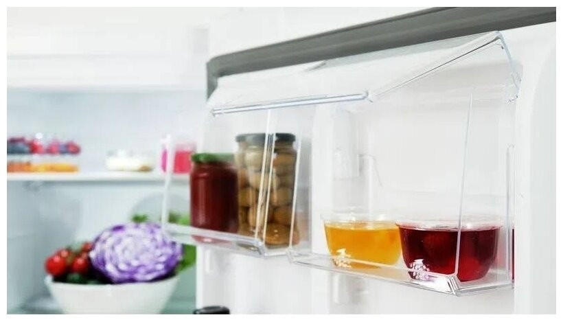 Холодильник Hotpoint-Ariston HMD 520 W