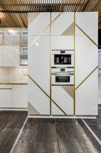 Встраиваемая кофемашина Kuppersbusch CKV 6550.0 W4 Gold