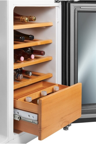 Холодильник Hiberg RFS-700DX NFGB inverter Wine