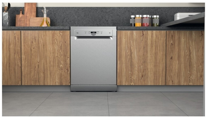 Посудомоечная машина Hotpoint Ariston HFC 3C26 CW X