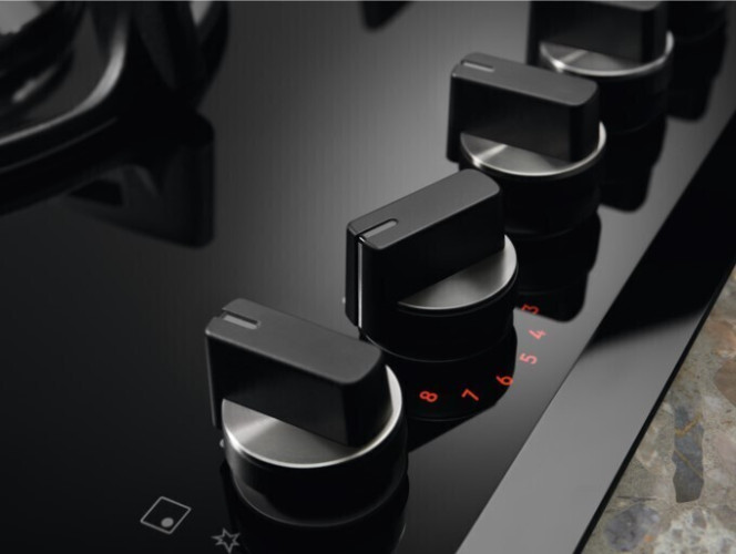 Газовая варочная панель Electrolux GPE 365 YPB